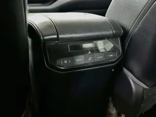 Toyota Highlander 2023 L 4dr SUV