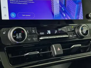 Toyota Highlander 2023 L 4dr SUV