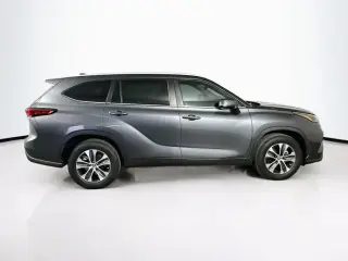 Toyota Highlander 2023 L 4dr SUV