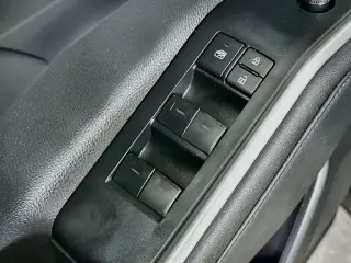 Toyota Highlander 2023 L 4dr SUV