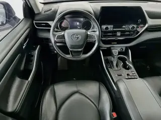 Toyota Highlander 2023 L 4dr SUV