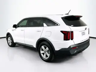 Kia Sorento 2021 LX 4dr SUV