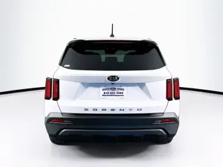 Kia Sorento 2021 LX 4dr SUV
