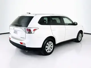 Mitsubishi Outlander 2014 ES 4dr SUV