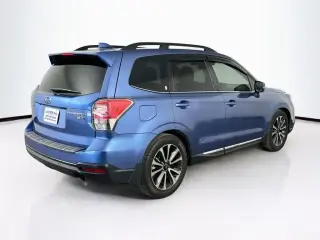 Subaru Forester 2017 AWD 2.0XT Touring 4dr Wagon