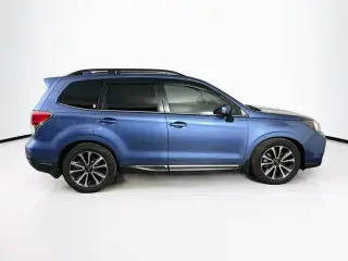 Subaru Forester 2017 AWD 2.0XT Touring 4dr Wagon