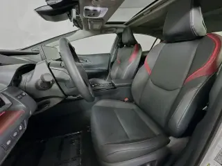 Toyota Prius Plug-in Hybrid 2025 SE 4dr Hatchback