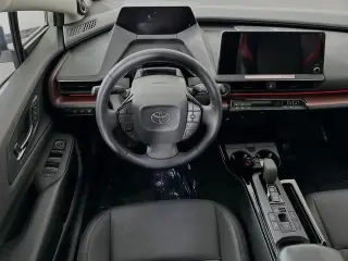 Toyota Prius Plug-in Hybrid 2025 SE 4dr Hatchback