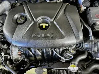 Hyundai ELANTRA 2014 Sport 4dr Sedan 6M