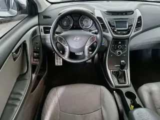Hyundai ELANTRA 2014 Sport 4dr Sedan 6M