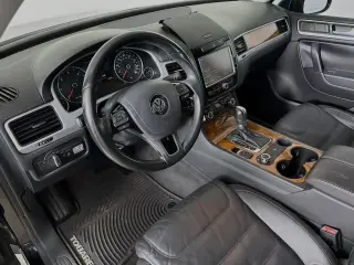 Volkswagen Touareg 2013 AWD TDI Sport 4dr SUV