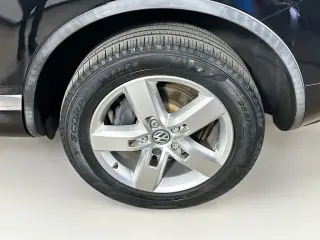 Volkswagen Touareg 2013 AWD TDI Sport 4dr SUV