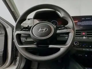 Hyundai ELANTRA Hybrid 2024 Blue 4dr Sedan