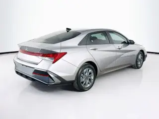 Hyundai ELANTRA Hybrid 2024 Blue 4dr Sedan