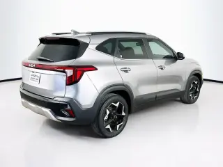 Kia Seltos 2024 EX 4dr SUV