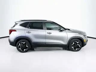 Kia Seltos 2024 EX 4dr SUV