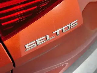 Kia Seltos 2021 AWD SX Turbo 4dr SUV