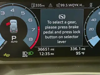 Audi Q3 2025 AWD quattro S line Premium 45 TFSI 4dr SUV