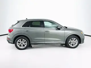 Audi Q3 2025 AWD quattro S line Premium 45 TFSI 4dr SUV