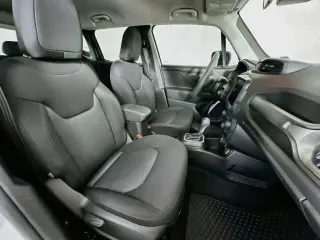 Jeep Renegade 2023 4x4 Latitude 4dr SUV
