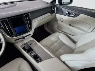 Volvo S60 2024 AWD B5 Plus Dark Theme 4dr Sedan