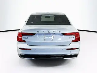 Volvo S60 2024 AWD B5 Plus Dark Theme 4dr Sedan