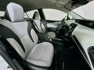 Toyota Prius 2021 L Eco 4dr Hatchback