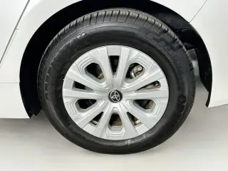 Toyota Prius 2021 L Eco 4dr Hatchback