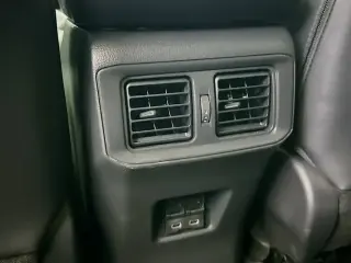 Toyota RAV4 2025 Limited 4dr SUV