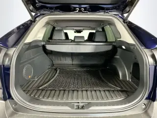 Toyota RAV4 2025 Limited 4dr SUV