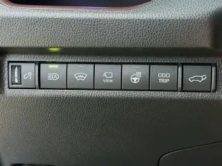 Toyota RAV4 2025 Limited 4dr SUV