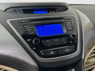 Hyundai ELANTRA 2013 GLS 4dr Sedan 6M
