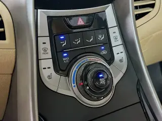 Hyundai ELANTRA 2013 GLS 4dr Sedan 6M
