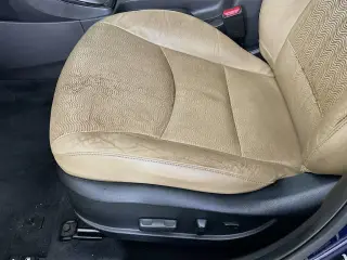 Hyundai ELANTRA 2013 GLS 4dr Sedan 6M