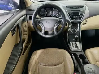 Hyundai ELANTRA 2013 GLS 4dr Sedan 6M