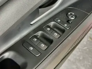 Hyundai ELANTRA Hybrid 2024 Limited 4dr Sedan