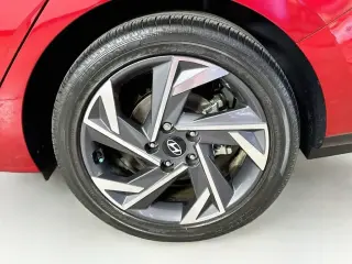 Hyundai ELANTRA Hybrid 2024 Limited 4dr Sedan