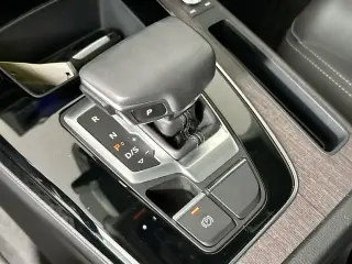 Audi Q5 2021 AWD quattro Premium 45 TFSI 4dr SUV