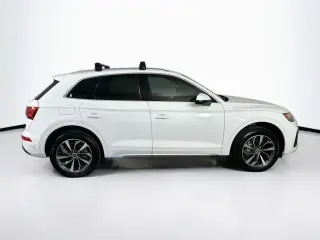 Audi Q5 2021 AWD quattro Premium 45 TFSI 4dr SUV