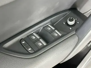 Audi Q5 2021 AWD quattro Premium 45 TFSI 4dr SUV
