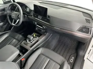 Audi Q5 2021 AWD quattro Premium 45 TFSI 4dr SUV