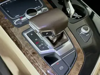 Audi Q7 2017 AWD 3.0T quattro Prestige 4dr SUV