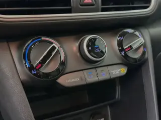 Hyundai KONA 2019 SEL 4dr Crossover