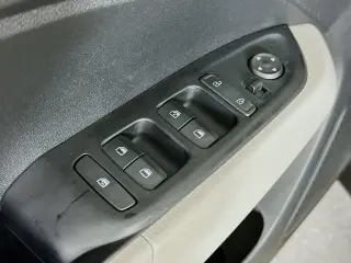Hyundai VENUE 2025 Limited 4dr Crossover