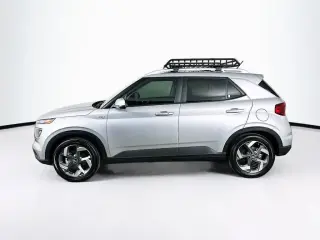 Hyundai VENUE 2025 Limited 4dr Crossover