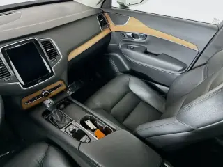 Volvo XC90 2022 AWD T6 Momentum 7-Passenger 4dr SUV