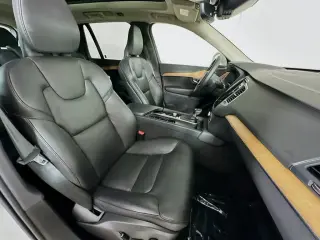 Volvo XC90 2022 AWD T6 Momentum 7-Passenger 4dr SUV