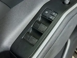 Toyota Highlander Hybrid 2021 AWD XLE 4dr SUV