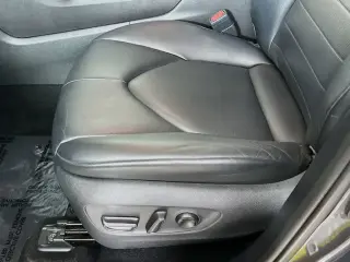 Toyota Highlander Hybrid 2021 AWD XLE 4dr SUV