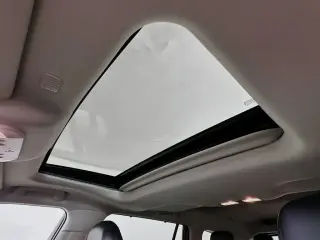 Toyota Highlander Hybrid 2021 AWD XLE 4dr SUV